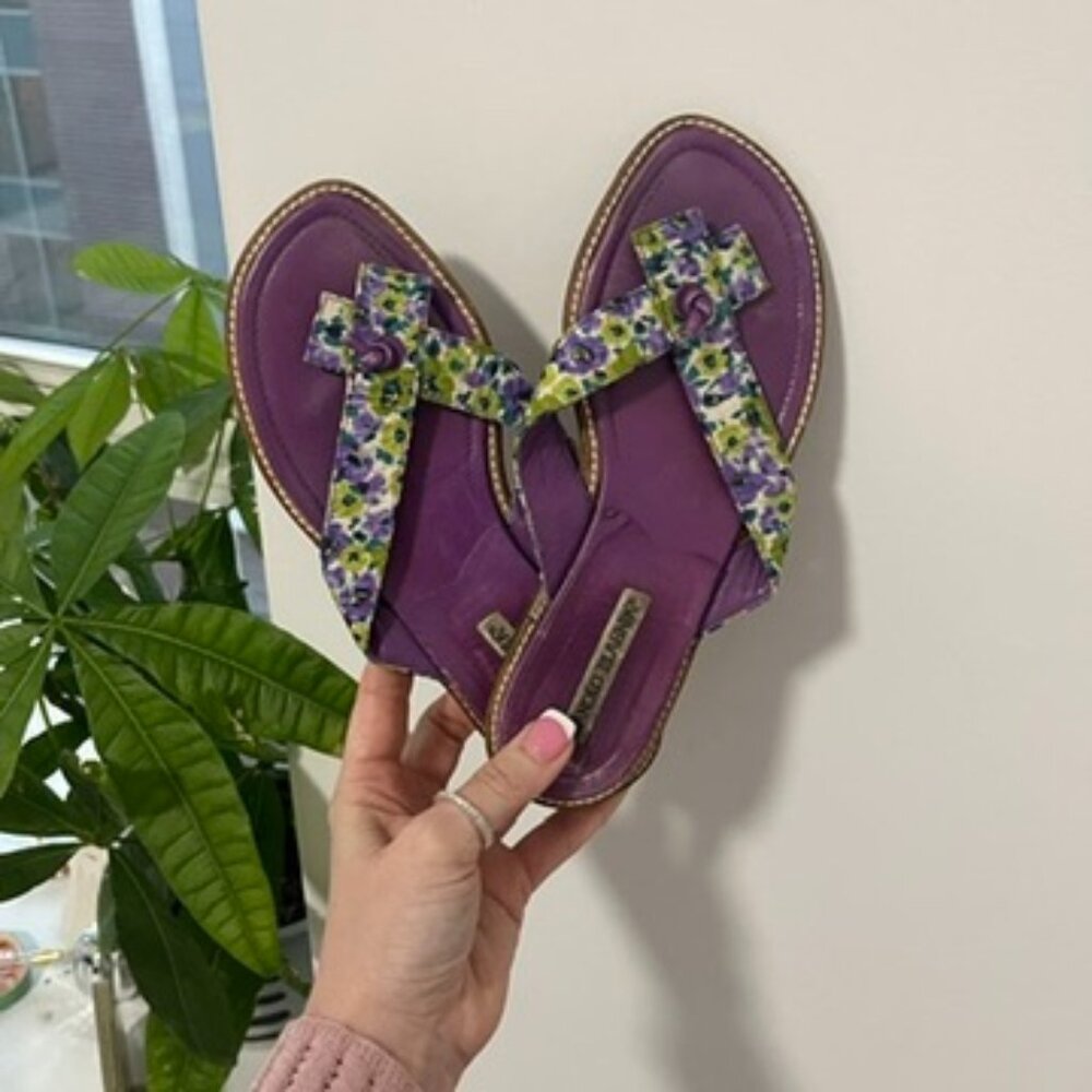 Manolo Blahnik Purple Floral Print Leather Strap Sandals Size 35